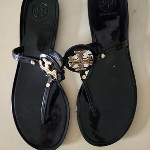 NWOT Tory Burch Mini Miller Women's Thong Flip Flops   Size 9